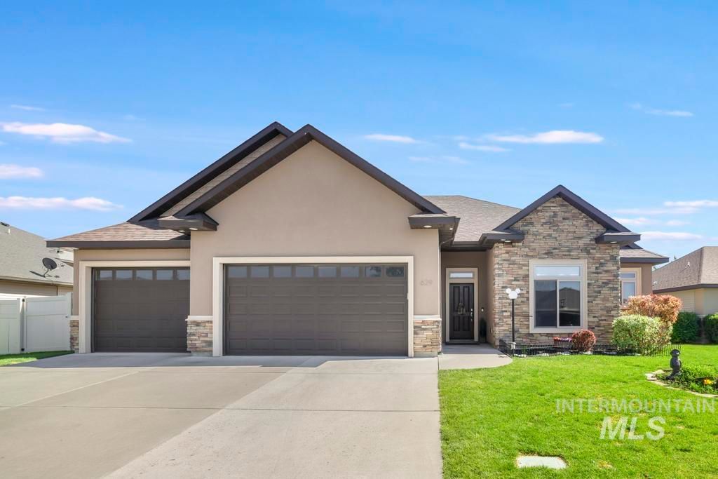 629 Lochsa Road, Twin Falls, ID 83301