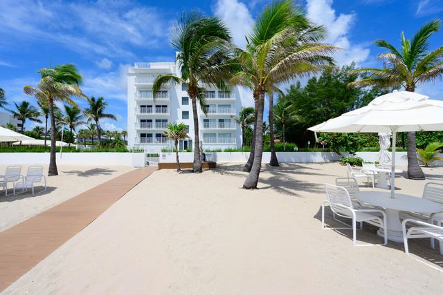 170 N Ocean Boulevard 303, Palm Beach, FL 33480