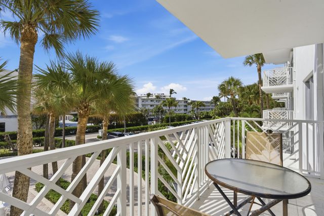 170 N Ocean Boulevard 303, Palm Beach, FL 33480