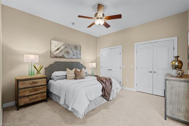 201 Elm Street N 1406, Greensboro, NC 27401