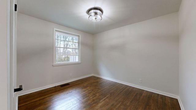 3229 Moorewood Dr, Nashville, TN 37207