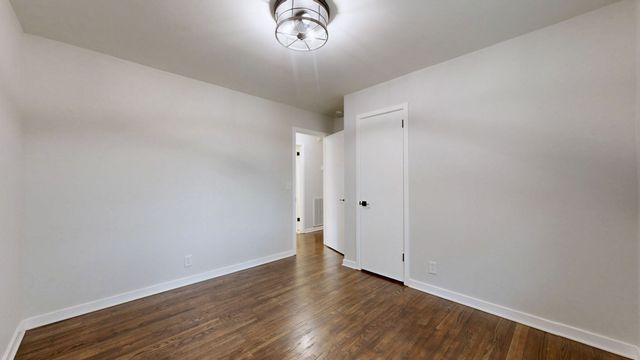 3229 Moorewood Dr, Nashville, TN 37207