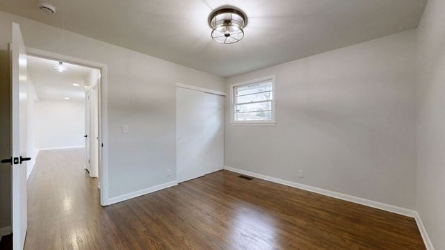 3229 Moorewood Dr, Nashville, TN 37207