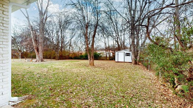 3229 Moorewood Dr, Nashville, TN 37207