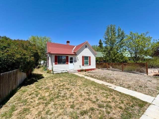 111 S 4th Street, Montrose, CO 81401