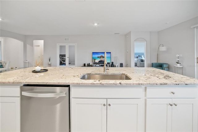 6243 SW 89TH STREET ROAD, Ocala, FL 34476