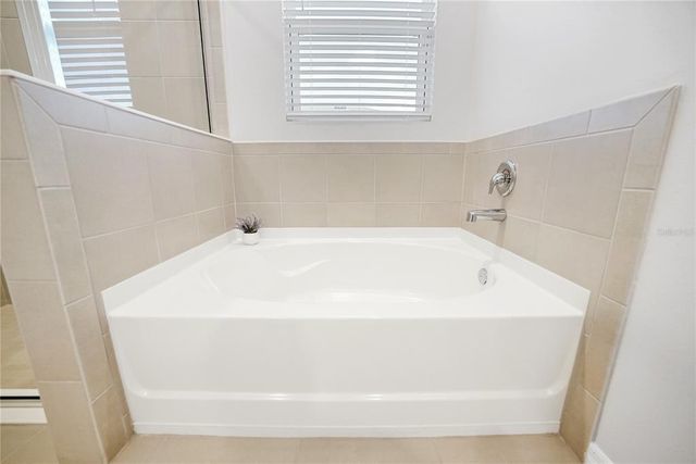 6243 SW 89TH STREET ROAD, Ocala, FL 34476