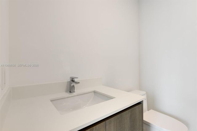 17550 Collins Avenue 505, Sunny Isles Beach, FL 33160