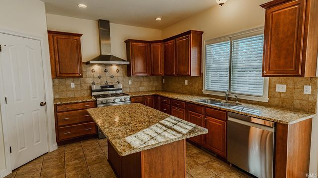 231 St. Joseph Court, West Lafayette, IN 47906