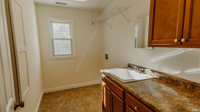 231 St. Joseph Court, West Lafayette, IN 47906