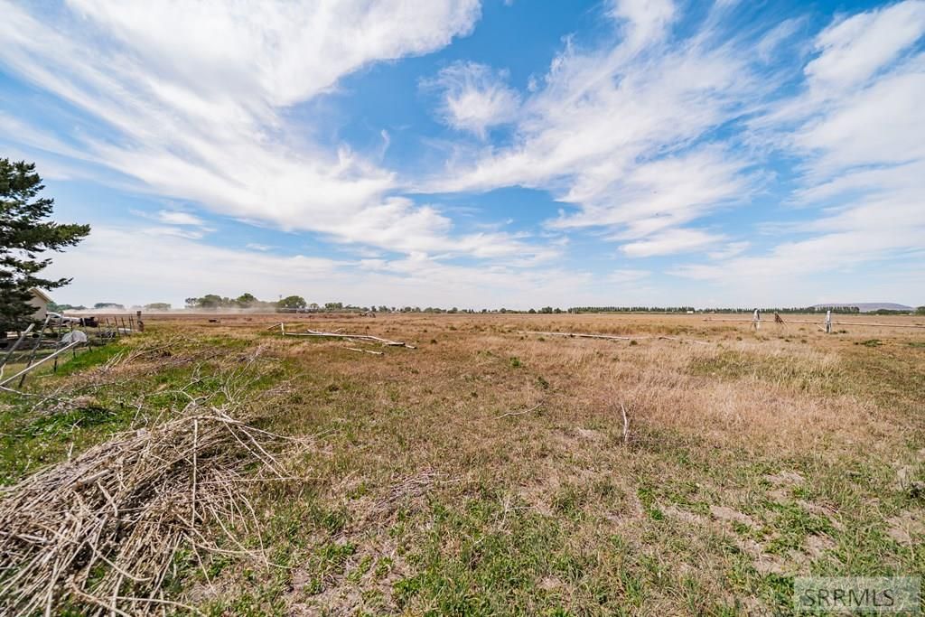 Image 56 of property listing at 3559 E 500 N, Lewisville, ID 83431