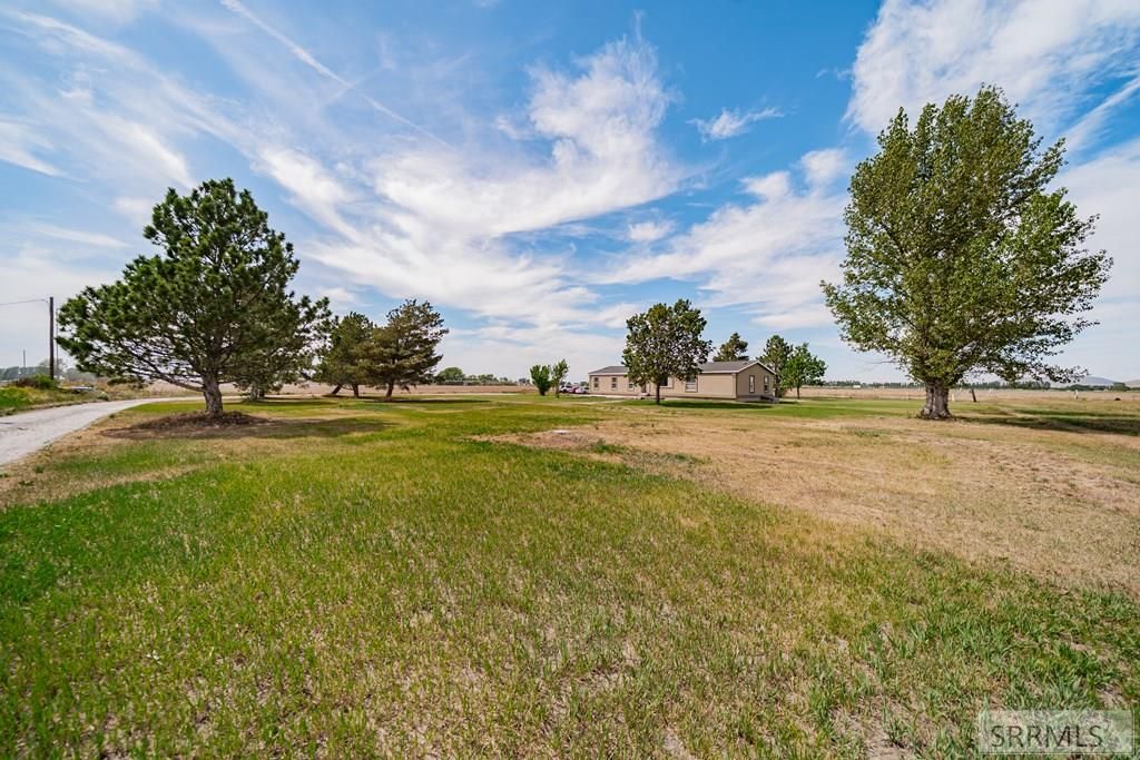 Image 67 of property listing at 3559 E 500 N, Lewisville, ID 83431