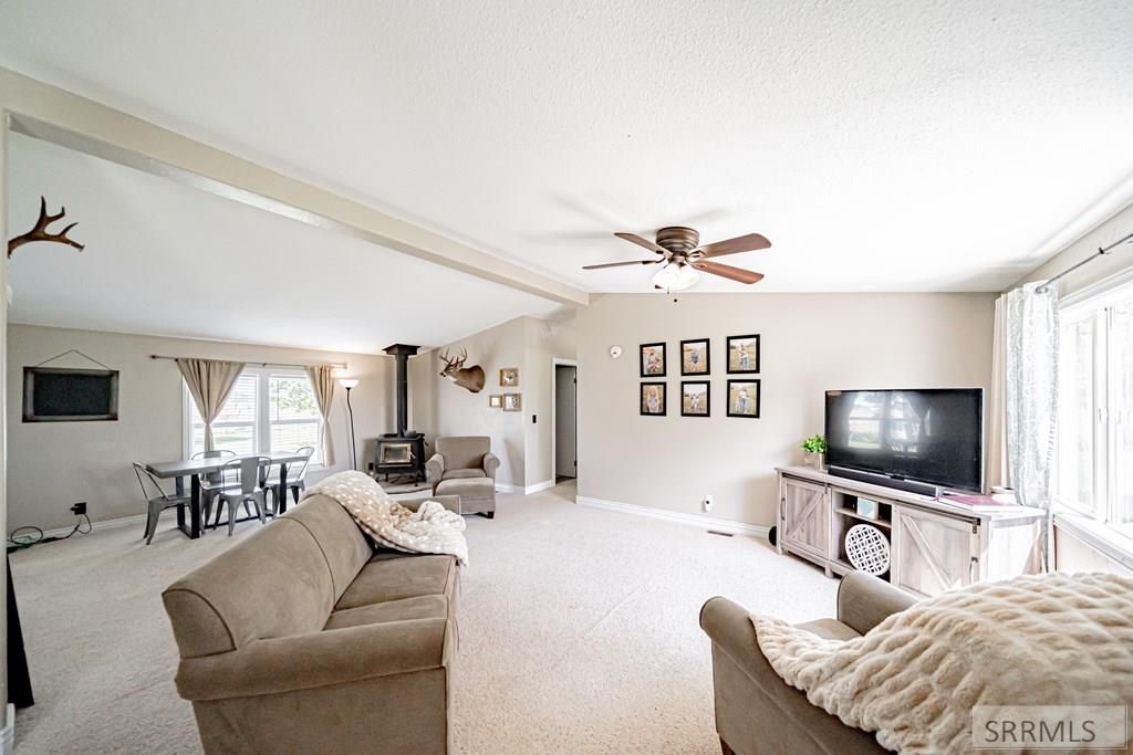 Image 7 of property listing at 3559 E 500 N, Lewisville, ID 83431