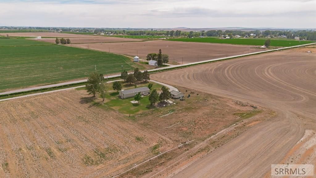 Image 73 of property listing at 3559 E 500 N, Lewisville, ID 83431