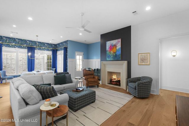 106 Water Street, Madison, MS 39110