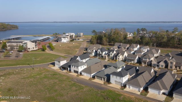 106 Water Street, Madison, MS 39110