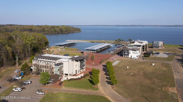 106 Water Street, Madison, MS 39110