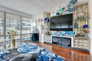 1 Avery St 10D, Boston, MA 02111