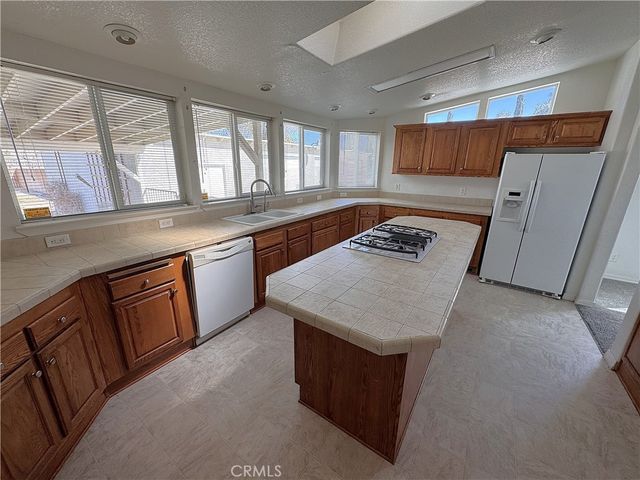 26362 Community Boulevard, Barstow, CA 92311