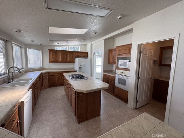 26362 Community Boulevard, Barstow, CA 92311