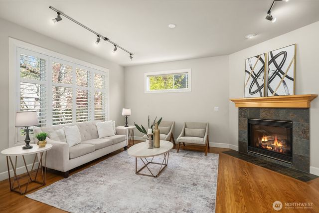 20522 NE 23rd Court, Sammamish, WA 98074