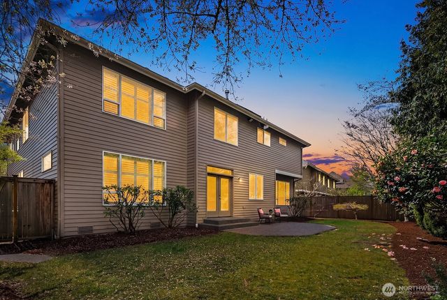 20522 NE 23rd Court, Sammamish, WA 98074