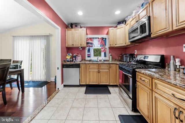 8410 CHARLTON RD, Baltimore, MD 21133
