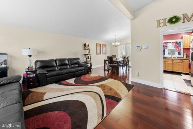 8410 CHARLTON RD, Baltimore, MD 21133