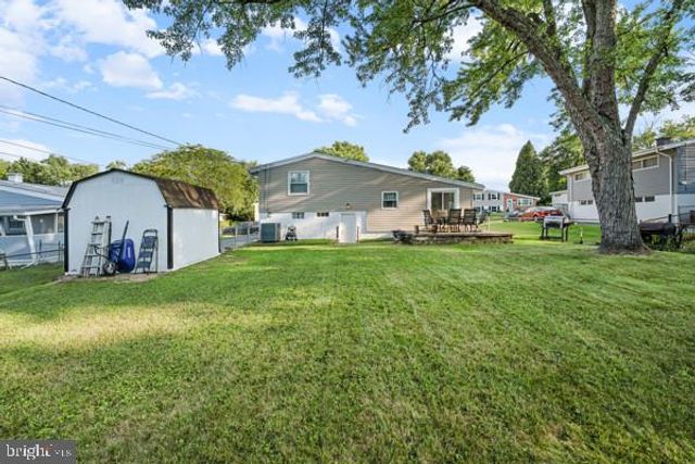 8410 CHARLTON RD, Baltimore, MD 21133