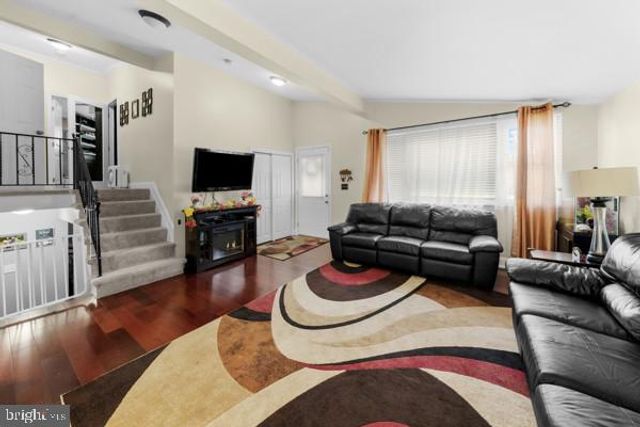 8410 CHARLTON RD, Baltimore, MD 21133