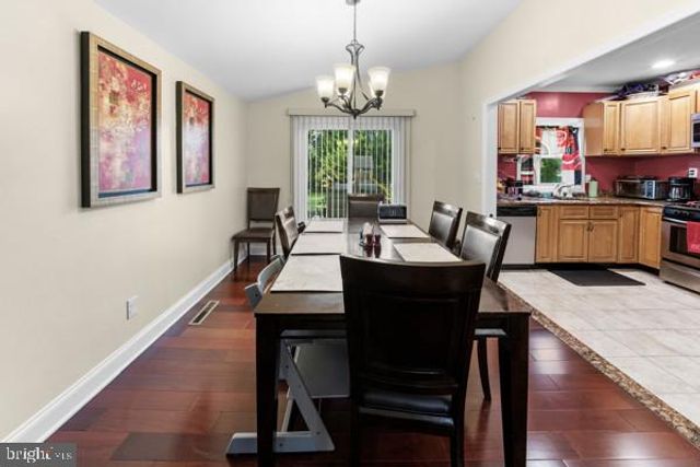 8410 CHARLTON RD, Baltimore, MD 21133