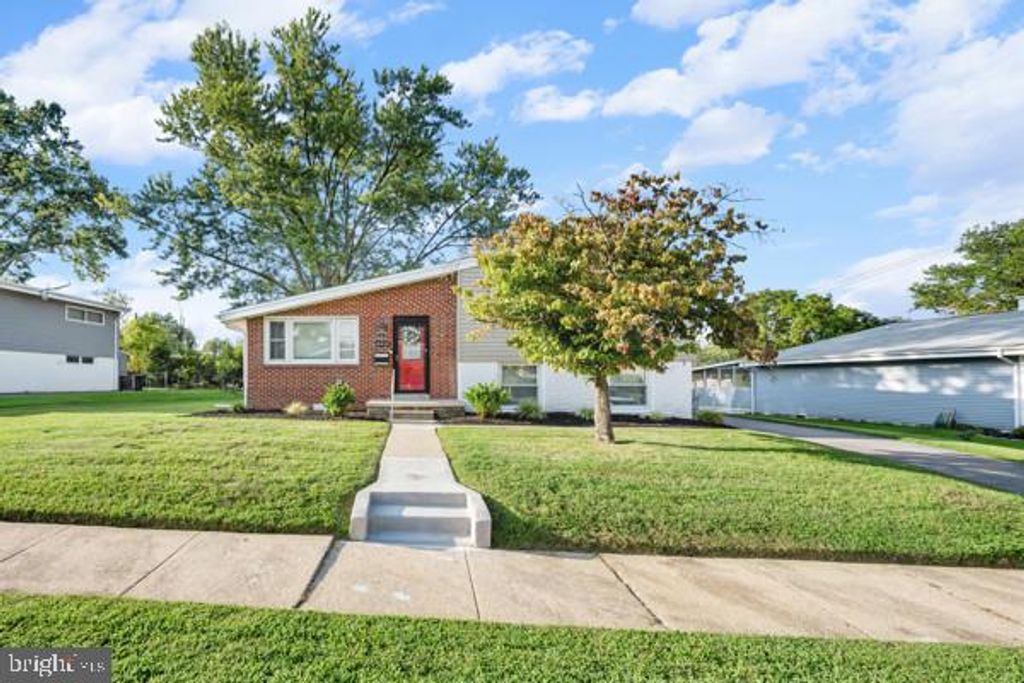 8410 CHARLTON RD, Baltimore, MD 21133