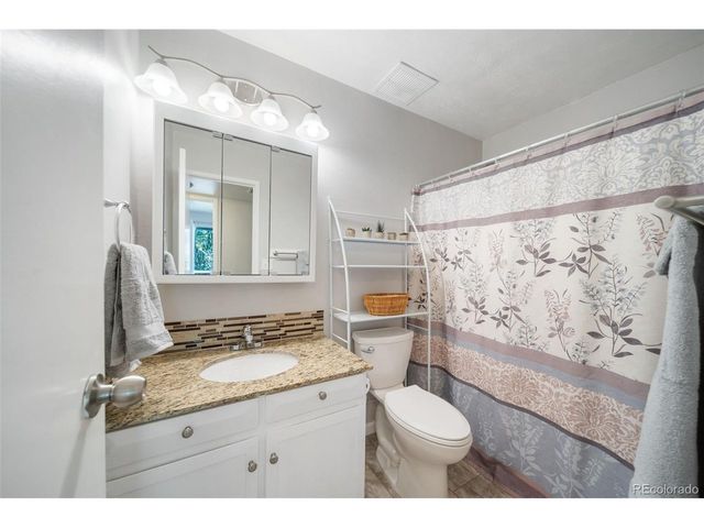 7251 S Xenia Cir F, Centennial, CO 80112