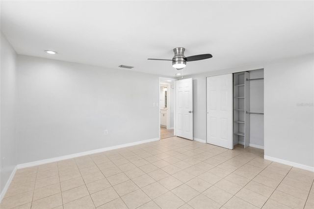 5648 SAREN DRIVE, New Port Richey, FL 34652