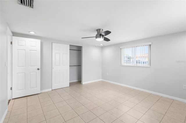 5648 SAREN DRIVE, New Port Richey, FL 34652