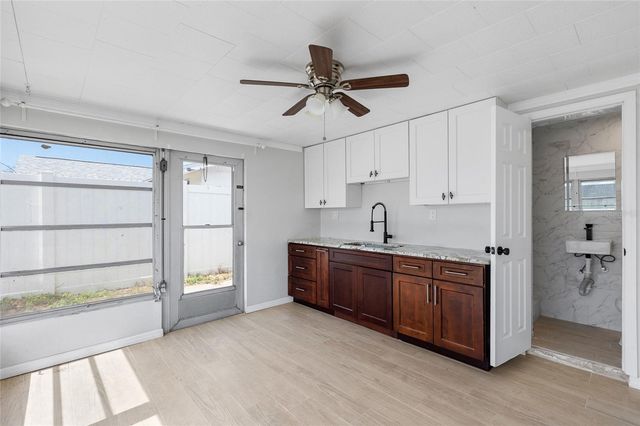 5648 SAREN DRIVE, New Port Richey, FL 34652