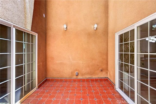 137 The Masters Circle, Costa Mesa, CA 92627