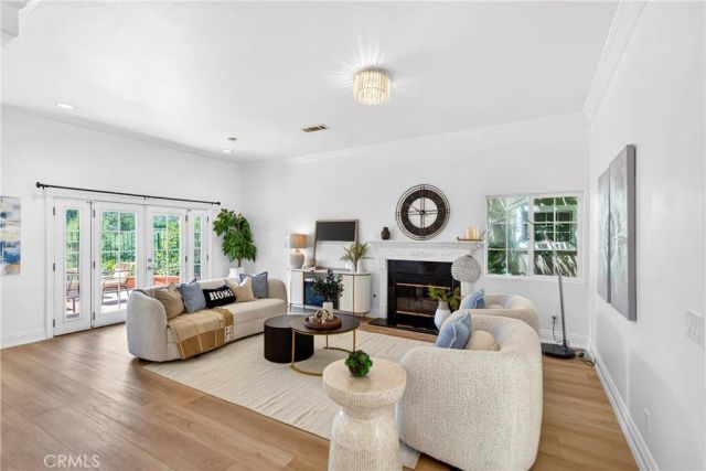 137 The Masters Circle, Costa Mesa, CA 92627