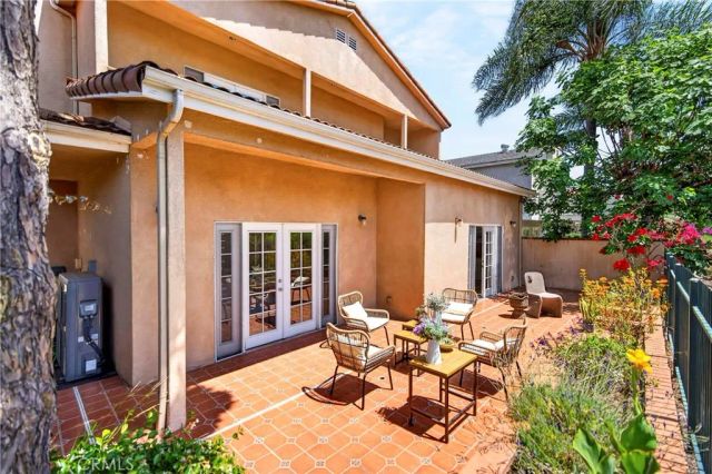 137 The Masters Circle, Costa Mesa, CA 92627