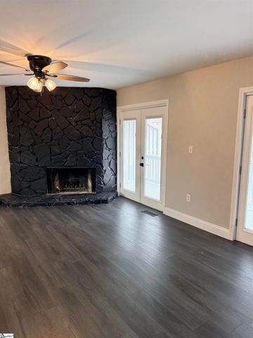 36 Spinnaker Court, Greenville, SC 29611