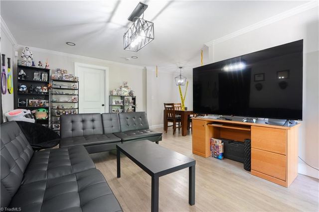 1511 Davis Avenue, High Point, NC 27260