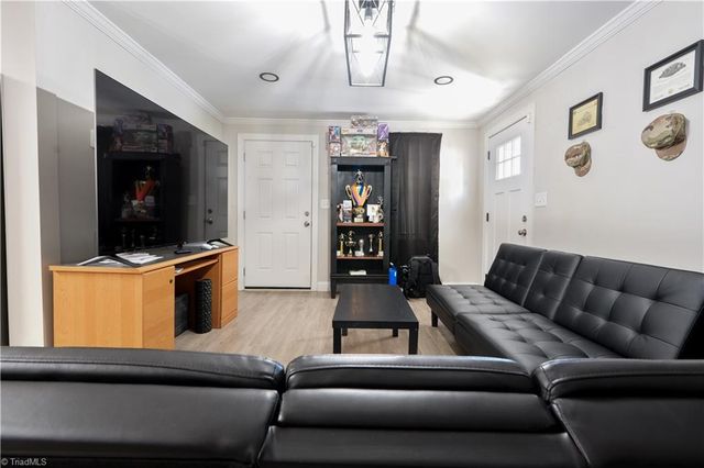 1511 Davis Avenue, High Point, NC 27260