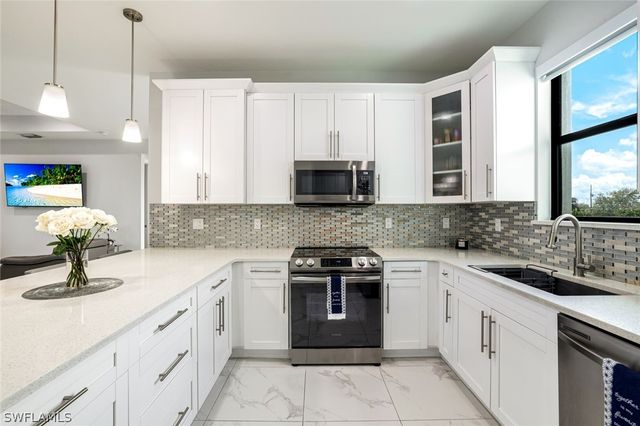 4217 24th AVE NE, Naples, FL 34120