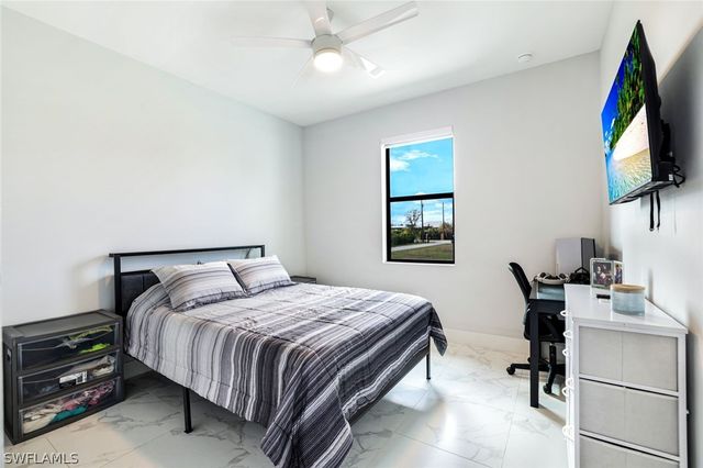 4217 24th AVE NE, Naples, FL 34120