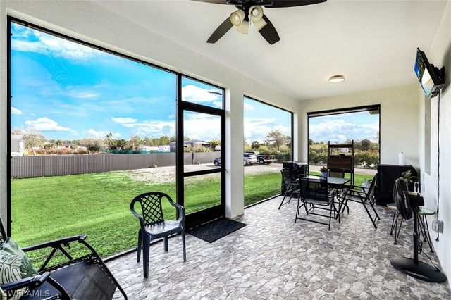 4217 24th AVE NE, Naples, FL 34120