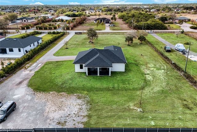 4217 24th AVE NE, Naples, FL 34120