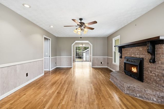 1215 Crossroads Church Road, Ellijay, GA 30540