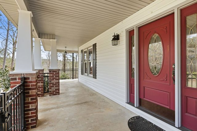 1215 Crossroads Church Road, Ellijay, GA 30540