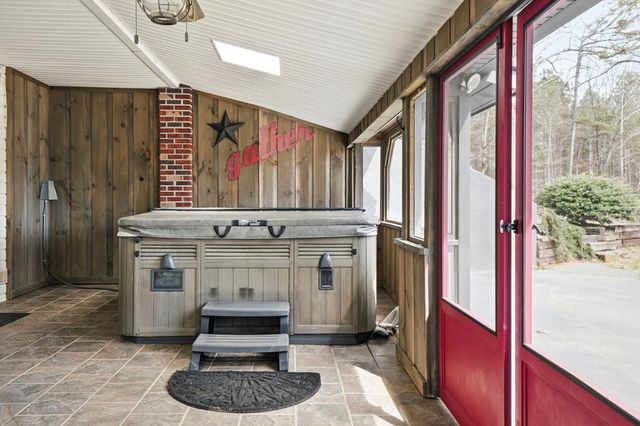 1215 Crossroads Church Road, Ellijay, GA 30540