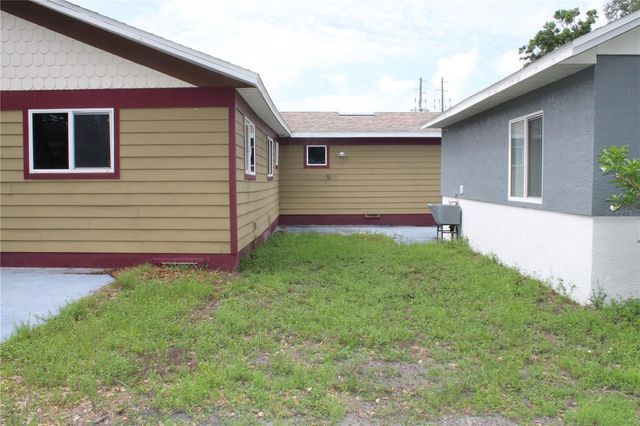 7987 63RD STREET N, Pinellas Park, FL 33781
